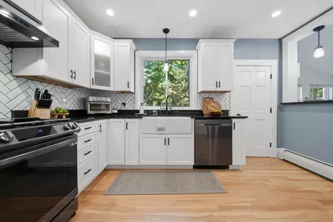 Kitchen - 51 Main St, Atkinson, NH 03811 photo 1 of 3
