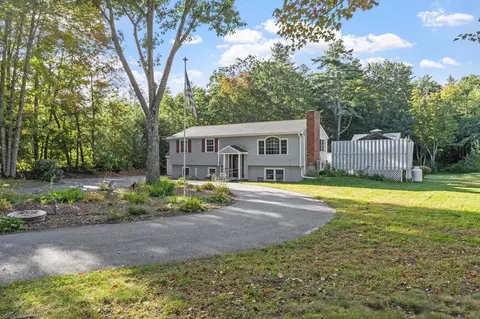 45 Williamsville Rd, Hubbardston, MA 01452
