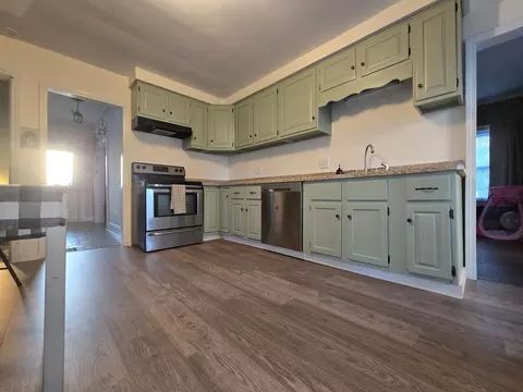 Kitchen - 21 Smith Ave, Ware, MA 01082 photo 2 of 2