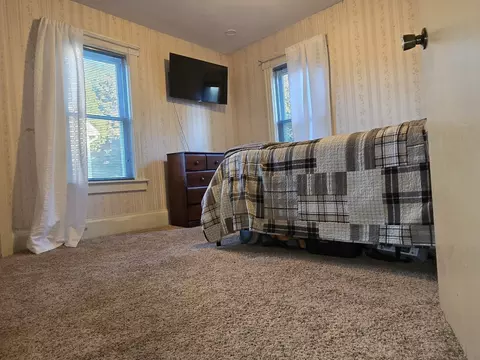 Bedroom - 21 Smith Ave, Ware, MA 01082 photo 3 of 3