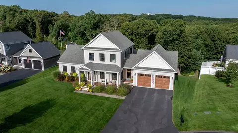 41 Bramhall Ln, Plymouth, MA 02360
