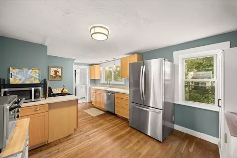 Kitchen - 24 School St, Walpole, MA 02081 photo 3 of 3