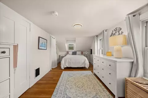 Bedroom - 24 School St, Walpole, MA 02081 photo 6 of 9