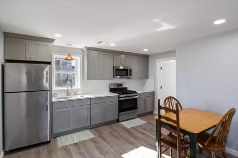 Kitchen - 72 Island Path #72, Hampton, NH 03842 photo 1 of 4