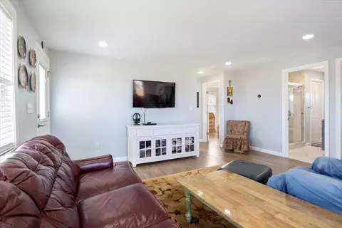 Living - 72 Island Path #72, Hampton, NH 03842 photo 1 of 2