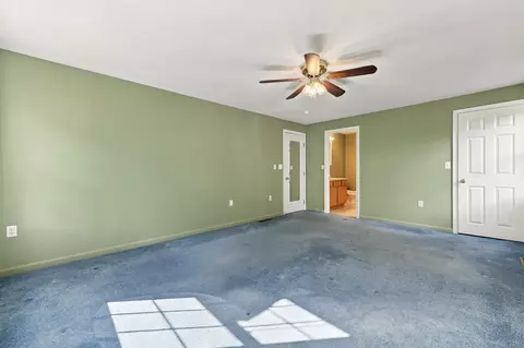Bedroom - 16 Lancaster Rd, Clinton, MA 01510 photo 2 of 12