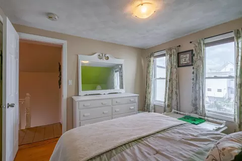 Bedroom - 70 Dean St, Everett, MA 02149 photo 2 of 3