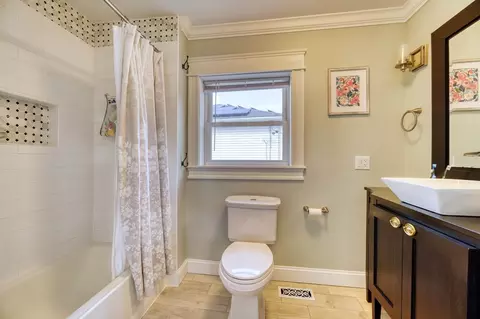 Bath - 35 Nightingale St, Fall River, MA 02721 photo 1 of 3