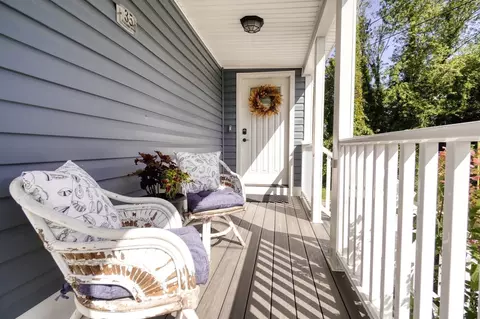 Exterior - 35 Nightingale St, Fall River, MA 02721 photo 6 of 7