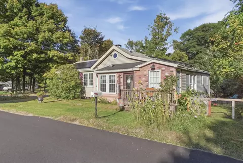 Exterior - 30 Baldwinville Rd, Phillipston, MA 01331 photo 4 of 5