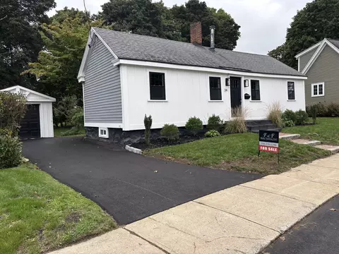 34 Day St, Easton, MA 02356