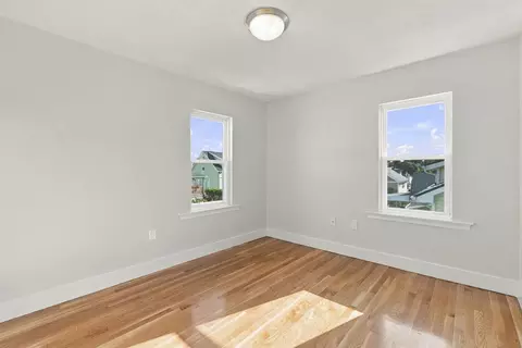 Bedroom - 59 Albion St, Everett, MA 02149 photo 4 of 6