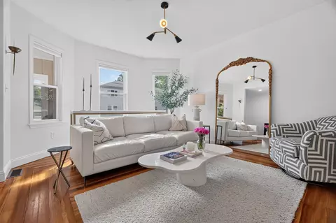 41 Harrington Ave #41, Quincy, MA 02169