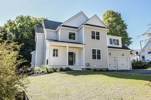 66 Spring St, Shrewsbury, MA 01545