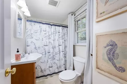 Bath - 466 Old Mill Rd, Osterville, MA 02655 photo 1 of 3