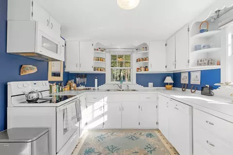 Kitchen - 466 Old Mill Rd, Osterville, MA 02655 photo 1 of 3