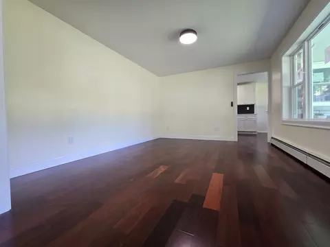 Living - 84 Greenwich Rd, Ware, MA 01082 photo 1 of 8