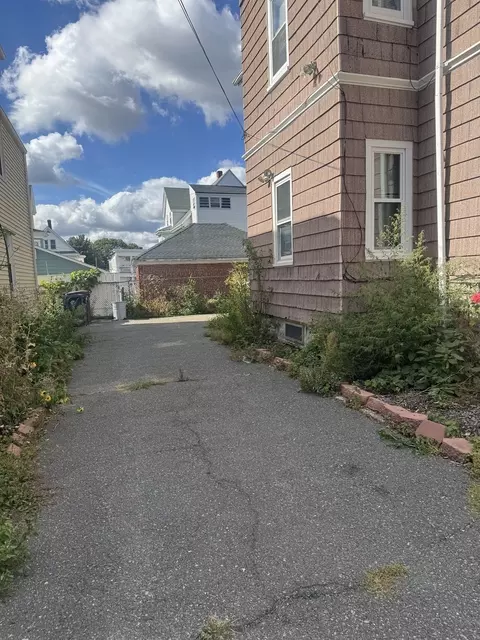 Exterior - 58 Chatham Rd, Everett, MA 02149 photo 3 of 4