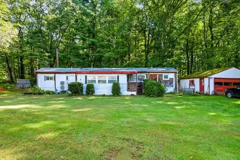 Exterior - 6 Learned Ln, Salisbury, MA 01952 photo 3 of 8