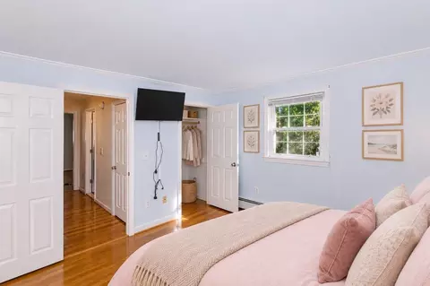 Bedroom - 14 Cunningham Dr, Framingham, MA 01701 photo 5 of 12