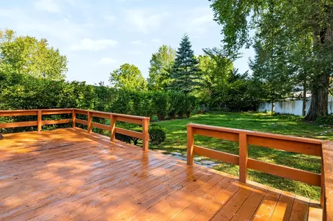 Exterior - 14 Cunningham Dr, Framingham, MA 01701 photo 3 of 5