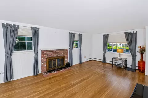 Living - 14 Cunningham Dr, Framingham, MA 01701 photo 2 of 2
