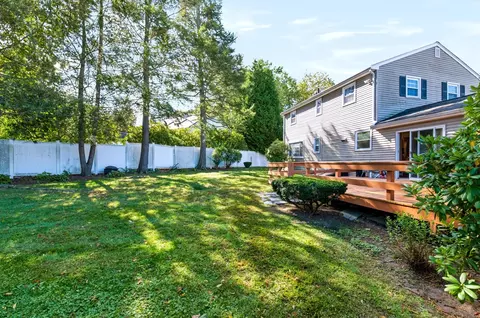 Exterior - 14 Cunningham Dr, Framingham, MA 01701 photo 5 of 5