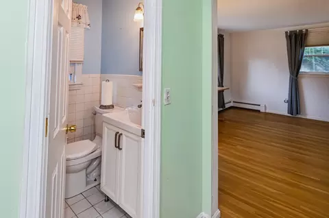 Entry Way - 14 Cunningham Dr, Framingham, MA 01701 photo 1 of 5