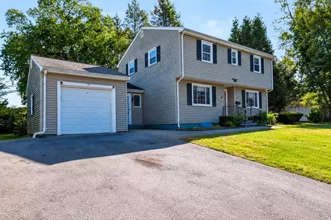 Exterior - 14 Cunningham Dr, Framingham, MA 01701 photo 2 of 5
