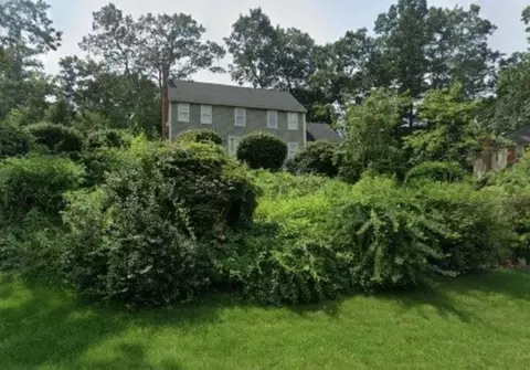 87 Wesson Ter, Northborough, MA 01532