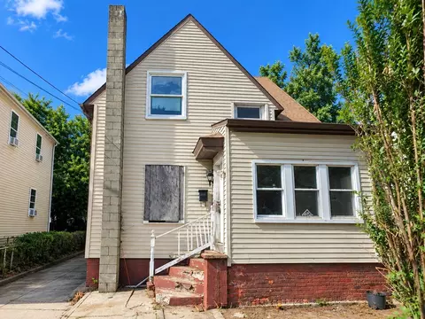 17 Rodman St, Providence, RI 02907