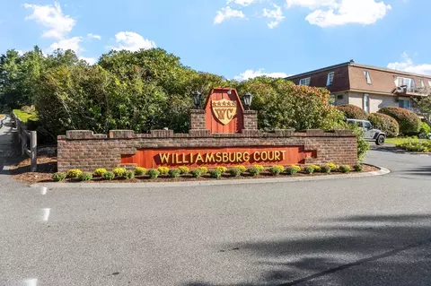 20 Williamsburg Ct #2, Shrewsbury, MA 01545