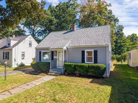 Exterior - 23 Schley St, Springfield, MA 01109 photo 5 of 6