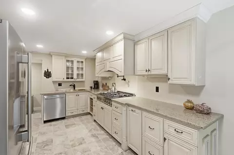 Kitchen - 17 Maple St, Douglas, MA 01516 photo 2 of 7