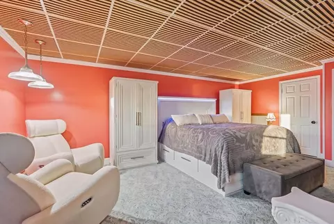 Bedroom - 17 Maple St, Douglas, MA 01516 photo 2 of 3