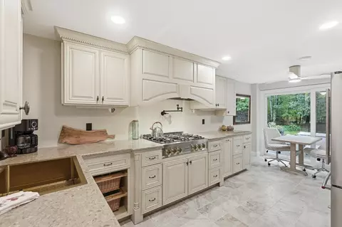 Kitchen - 17 Maple St, Douglas, MA 01516 photo 3 of 7