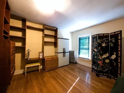 Bedroom - 38 Northampton Ave, Springfield, MA 01109 photo 4 of 5
