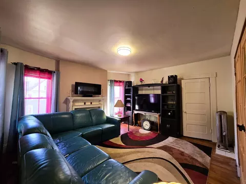 Living - 38 Northampton Ave, Springfield, MA 01109 photo 6 of 6