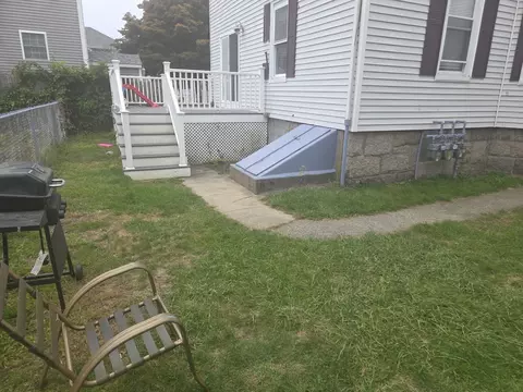 Exterior - 953 Globe St, Fall River, MA 02724 photo 4 of 4