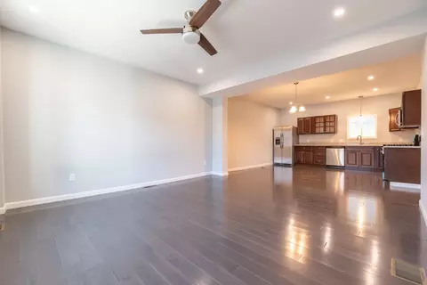 Living - 184 Avenue C #-2, Woonsocket, RI 02895 photo 1 of 2