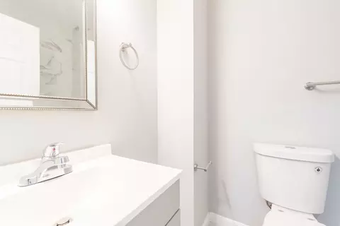 Bath - 184 Avenue C #-2, Woonsocket, RI 02895 photo 3 of 4