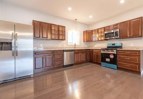 Kitchen - 184 Avenue C #-2, Woonsocket, RI 02895 photo 1 of 2