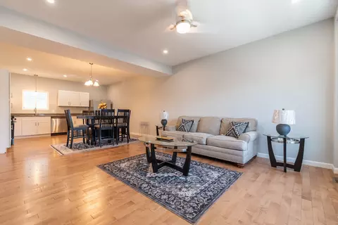 Living - 184 Avenue C #-3, Woonsocket, RI 02895 photo 1 of 1