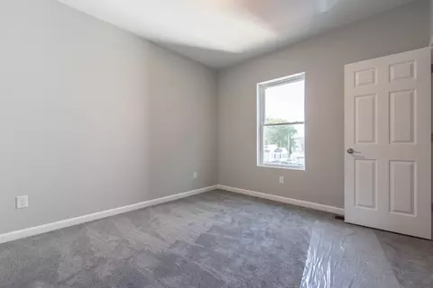 Bedroom - 184 Avenue C #-3, Woonsocket, RI 02895 photo 3 of 4