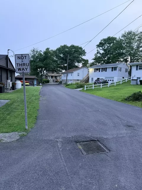 View/Area - 0 Wakefield Ave - Webster Lk, Webster, MA 01570 photo 2 of 9