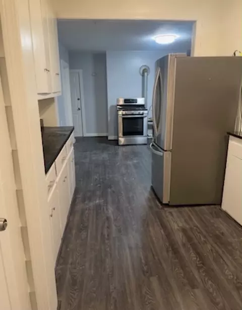 Entry Way - 69 Fox St, Worcester, MA 01604 photo 3 of 4