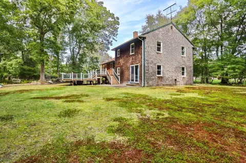Exterior - 6 Mapleton St, Acushnet, MA 02743 photo 3 of 12