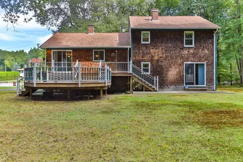Exterior - 6 Mapleton St, Acushnet, MA 02743 photo 5 of 12