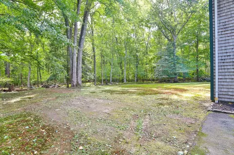 Exterior - 6 Mapleton St, Acushnet, MA 02743 photo 11 of 12