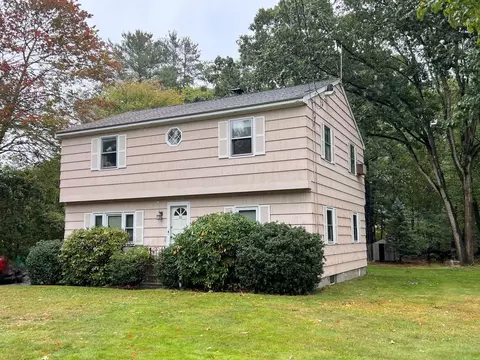 18 Main St, Chelmsford, MA 01863